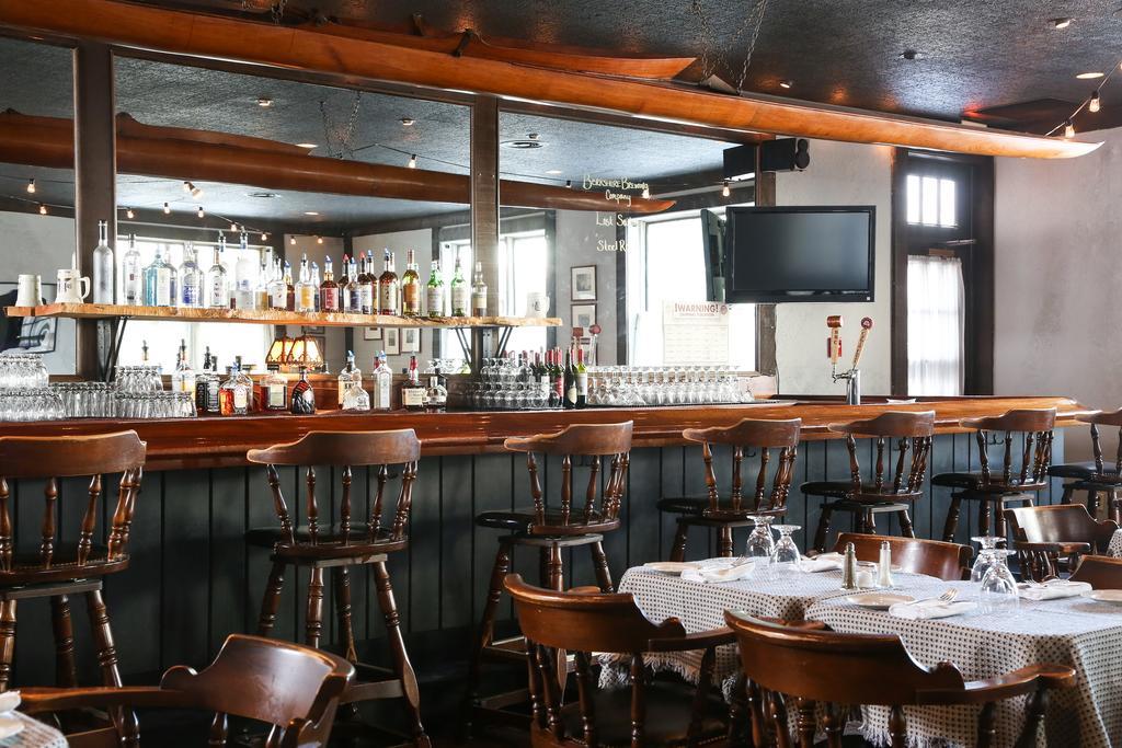 The Williams Inn ويليامزتاون المظهر الخارجي الصورة
