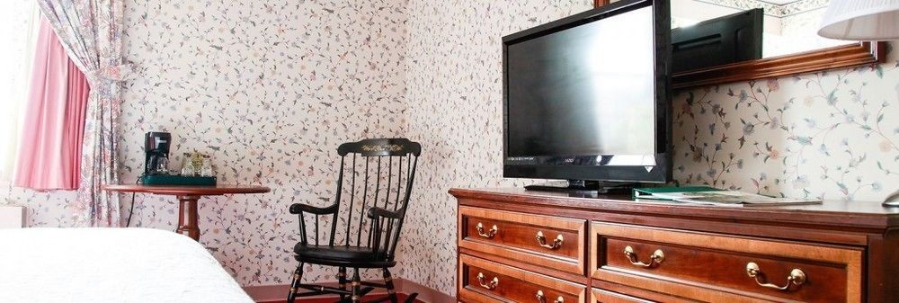 The Williams Inn ويليامزتاون المظهر الخارجي الصورة